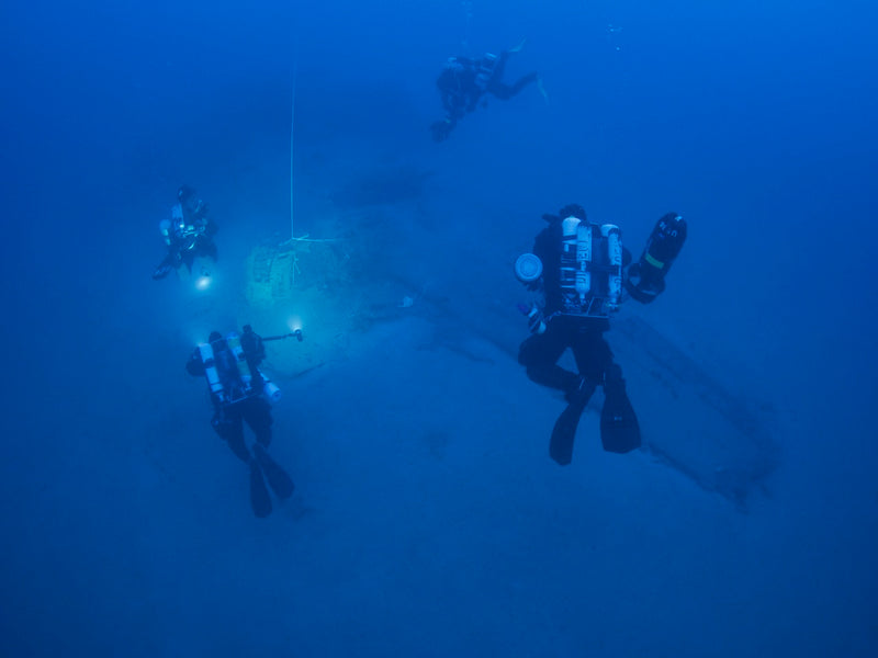 Laden Sie das Bild in Galerie -Viewer, IANTD Open Water DPV Diver (scooter)