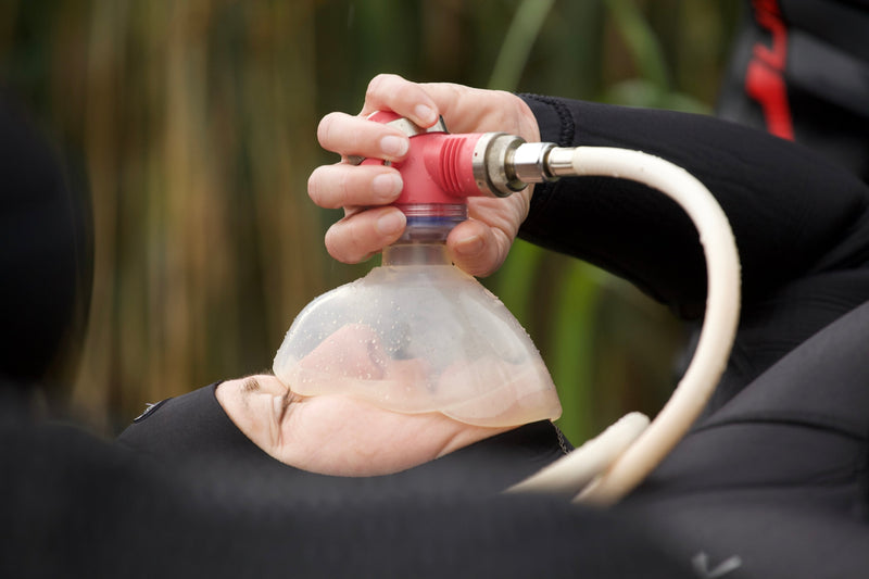 Laden Sie das Bild in Galerie -Viewer, Stress and Rescue / Rescue Diver