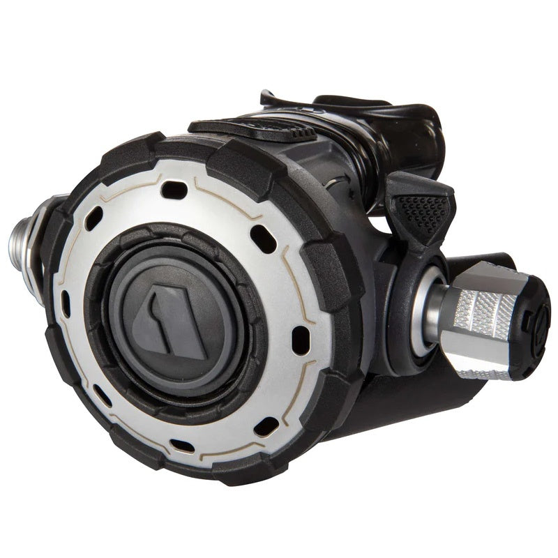 Laden Sie das Bild in Galerie -Viewer, MTX RC3 Stufe Atemregler, Octopus 300bar DIN