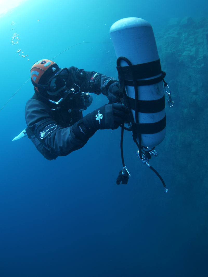 Laden Sie das Bild in Galerie -Viewer, IANTD Open Water / Tec Sidemount Diver OC Tauchsport Pape-tauchsport pape