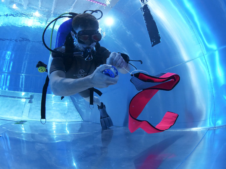 Open Pool- und Refresher Kurse-Dein eigenes Tauchtraining