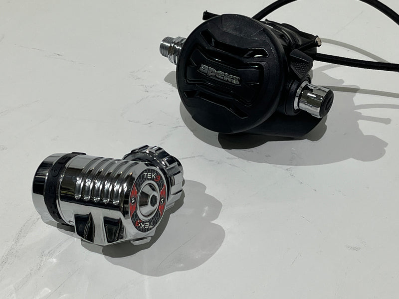 Laden Sie das Bild in Galerie -Viewer, 1  Tek 3 Set, 2x Tek3 1 Stufe, 2x Tec3 gebraucht-neuwertiger Zustand
