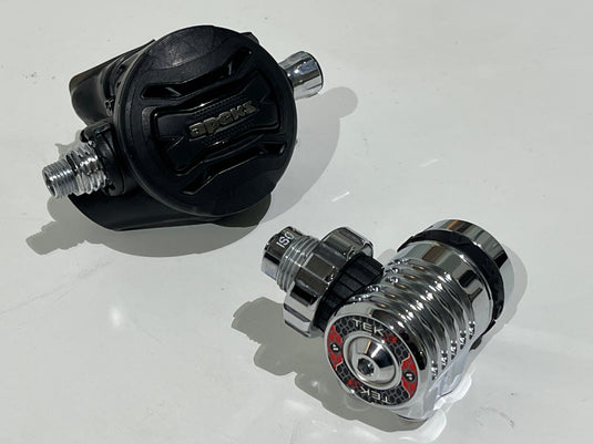 1  Tek 3 Set, 2x Tek3 1 Stufe, 2x Tec3 gebraucht-neuwertiger Zustand