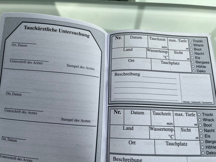 Taucher - Logbuch , kompakt 104 Tauchgänge