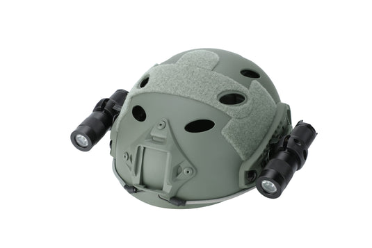 Helm mit Licht- oder Gopro Halterung