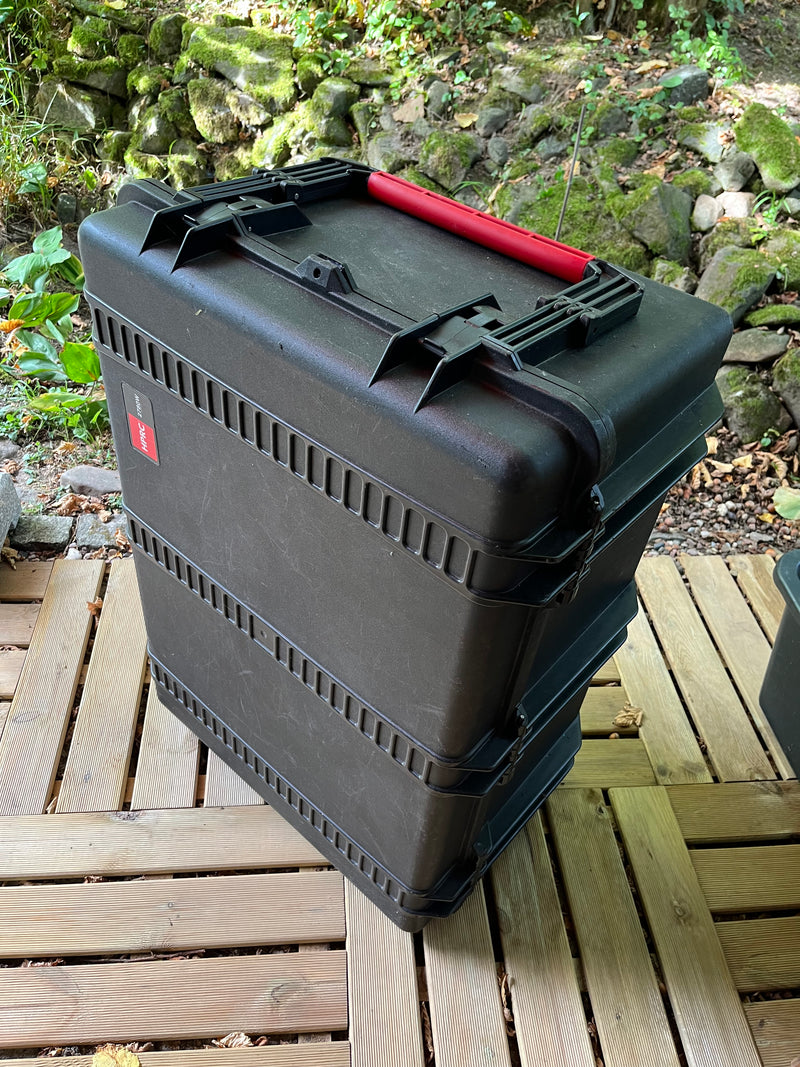 Laden Sie das Bild in Galerie -Viewer, Rebreather Transportkoffer (gebraucht)
